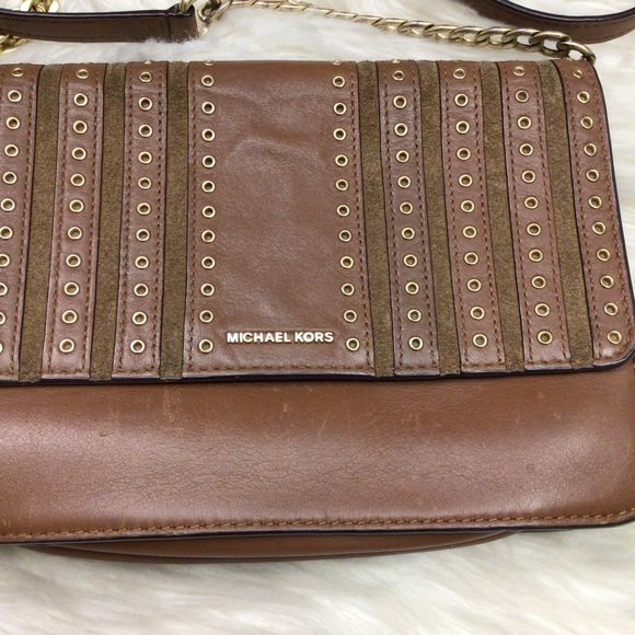 MICHAEL KORS BROOKLYN GROMMET Caramel Brown Leather Crossbody Bag Purse Flap - Picture 2 of 14